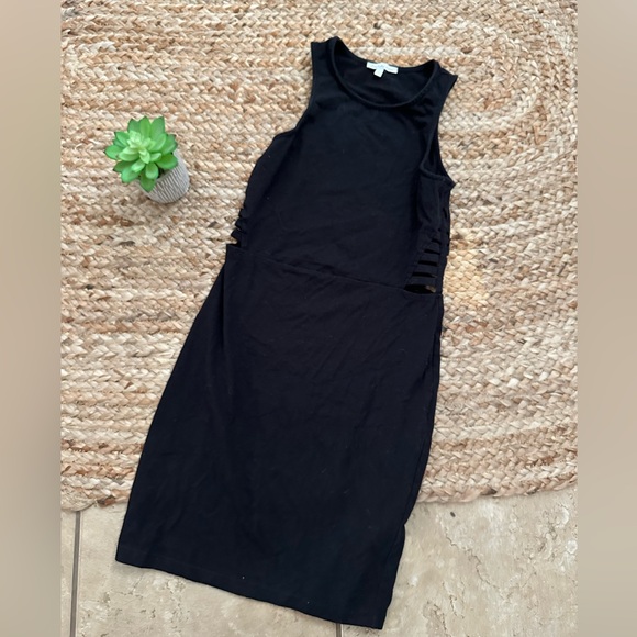 Charlotte Russe Dresses & Skirts - MINI BODYCON DRESS